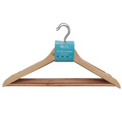 Cintres bois x5 niveau b en display